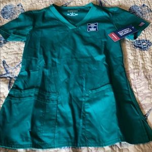 Cherokee XS Hunter Green scrub top Lot of 2
